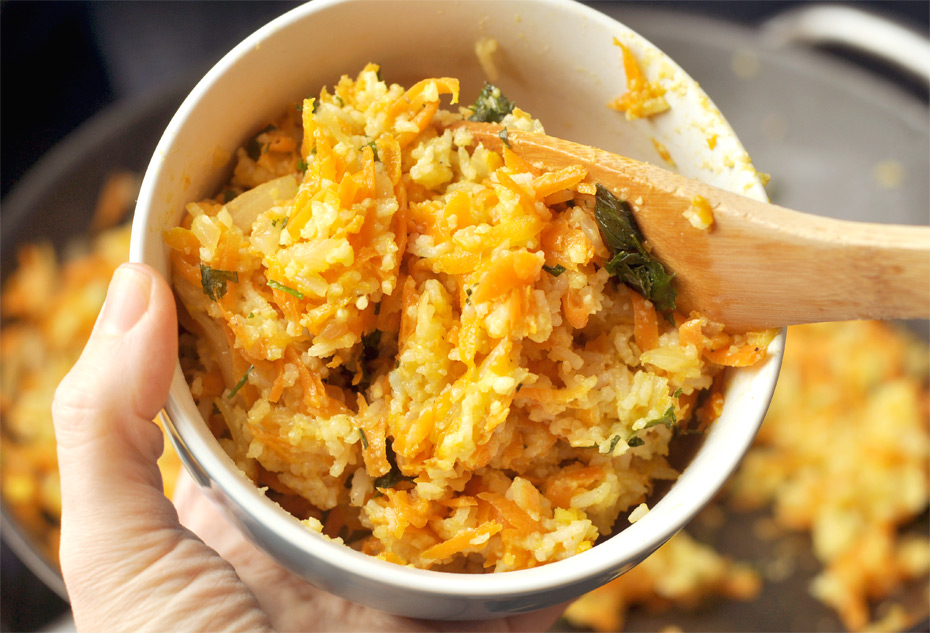 Karotten-Ingwer-Reis mit Erdnüssen und Koriander | Schwatz Katz