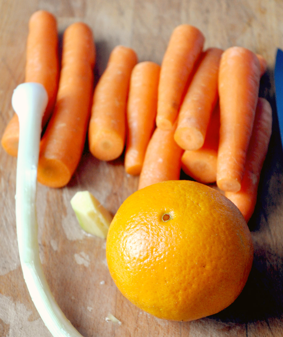Karottencremesuppe mit frischer Orange und Ingwer, vegan. lecker