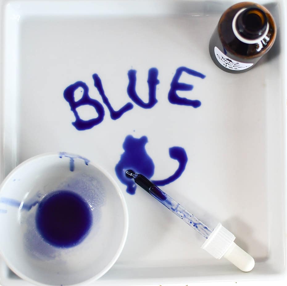 Blaues Glycerit »Blue« aus Schmetterlingserbse selbermachen | Schwatz Katz