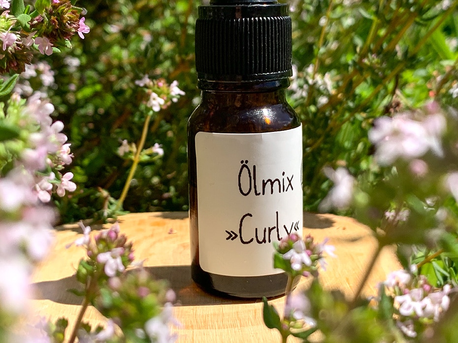 Haarölmix »Curly« das Finish für deine Locken | Schwatz Katz